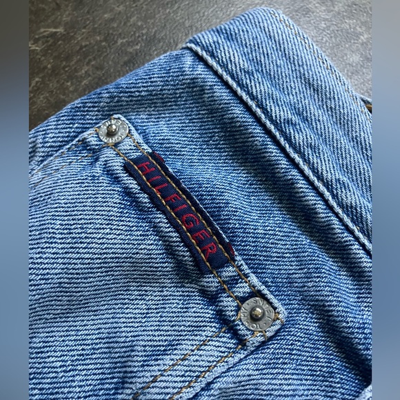 Vintage 90s Tommy Hilfiger logo carpenter Jean shorts Jorts Stitched embroidered - Picture 10 of 16
